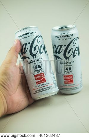 Samut Prakan, Thailand - September 10, 2022 : Hand Holding Of New Cand Of Marshmello Limited Edition