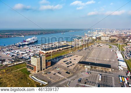 Klaipeda, Lithuania - November 2021: Central Klaipeda Terminal, Modern Conjunction Of Various Transp