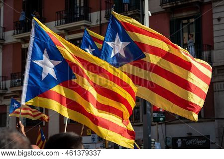 Barcelona, Catalonia, Spain - September 11, 2022: Estelada Flags In The Manifestation Of The Nationa