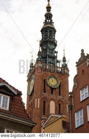 City Hall Medieval Gothic Saint Mary Cathedral Main City Hall At Dlugi Targ Square Ancient Architect