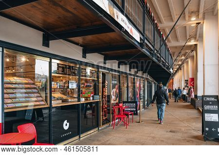 London, Uk - September 8, 2022: People Walking Past Cafes And Shops In Oxo Tower Wharf Is An Award-w