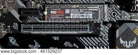 Enjoy Exceptional Performance With The Asus Tuf Gaming B450m Pro S Gaming Black Motherboard. August 