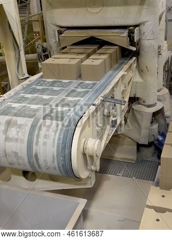 Production Of Silicate Blocks, Silicate Bricks, Stages Of Production In The Manufacturing Plant.