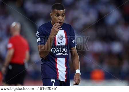 Kylian Mbappe Of Paris Saint-germain Fc During The  Uefa Champions League Group H Match Beetween Par