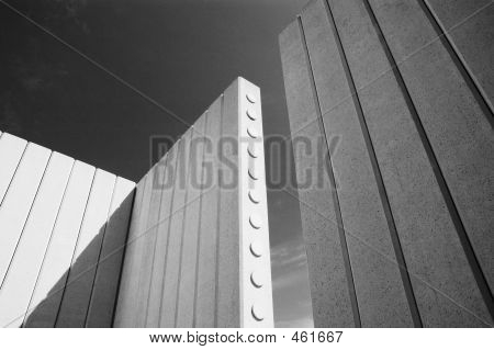 Costruzione astratta