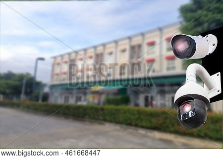 Multi-angle Cctv System On Condos, Corridors, Residential Houses, Blurred Background Poles, Backgrou