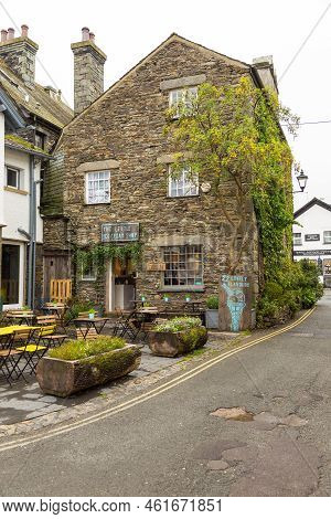 Hawkshead, Cumbria, Uk, 15 August 2018 - Facade Of A Stone Building In The Village Of Hawkshead In T