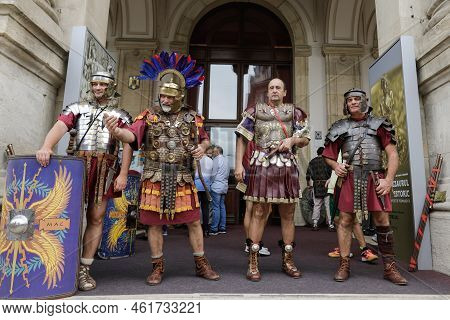Bucharest, Romania - September 17, 2022: Ancient Roman Soldiers, Generals And Emperor During A Histo