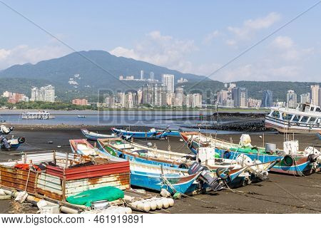 New taipei, Taiwan 08 September 2022: Low tide of the tamshui river in Taiwan Bail