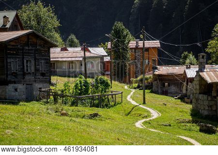 Rize, Turkey - September 2022: Village Houses And Natural Scenery In Ayder Plateau, Selective Focus
