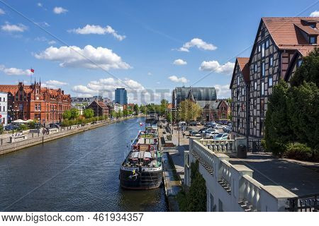 Bydgoszcz, Poland. 08 May 2022 : Old Town By The Brda River. Bydgoszcz, Poland. Stary Port Embankmen