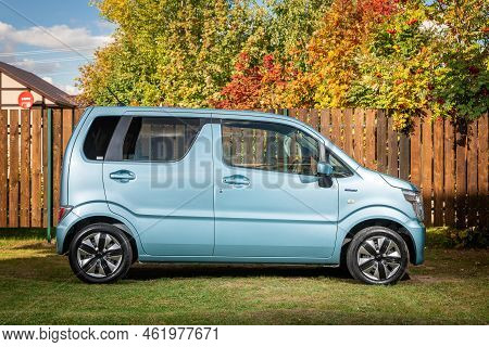 Novosibirsk, Russia - September 16 , 2022: Blue Suzuli Wagon R, Side View. Photography Of A Modern C