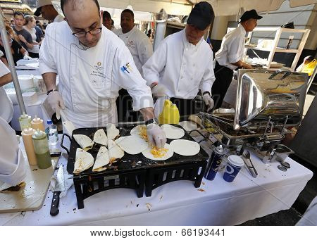 Ruben Ruggier of Intercontinental preps tacos