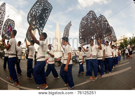 Actors Holding Puppets In Harmony World Puppet Carnival In Bangkok,Thailand 2014 Parade.
