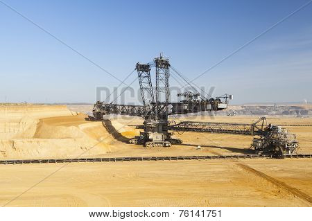 Giant Bucket Wheel Excavator