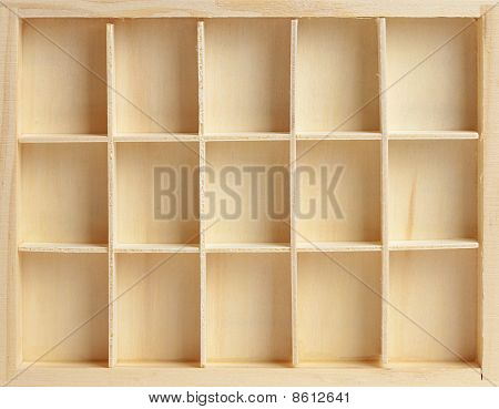 Dřevěný Box na patnáct buňky