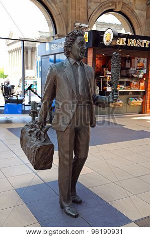 Ken Dod Statue, Liverpool.