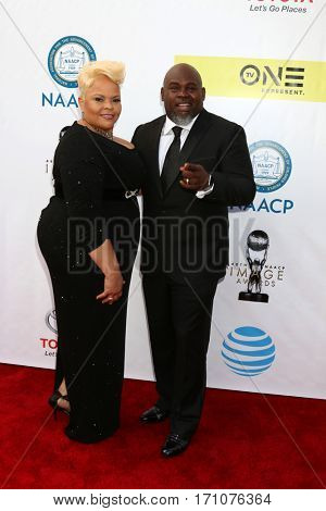 LOS ANGELES - FEB 11:  Tamela Mann, David Mann at the 48th NAACP Image Awards Arrivals at Pasadena Conference Center on February 11, 2017 in Pasadena, CA
