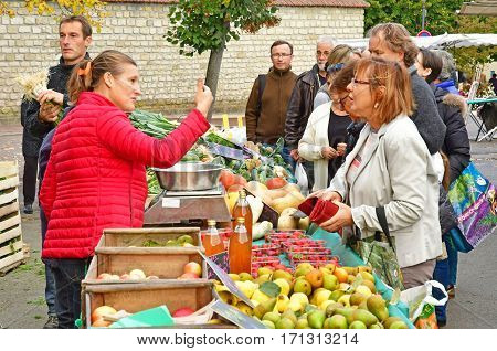 Verneuil sur Seine; France - october 16 2016 : fruit and vegetable at the market in automn