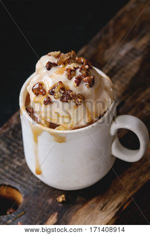 Caramel Ice Cream With Sauce
