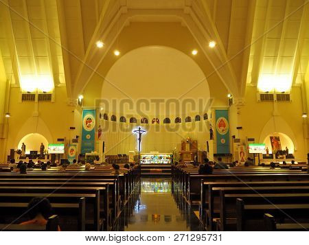 Jakarta, Indonesia - November 6, 2018: People Attend The Daily Evening Mass At Saint Theresia Church