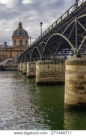 Pont Des Arts And Institut De France