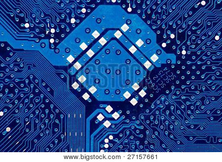Gros plan d'ordinateur circuit imprimé en bleu