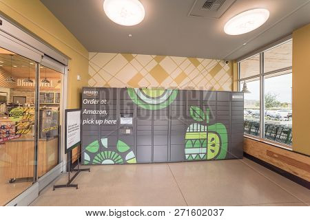 Amazon Locker Self-service Parcel Delivery, Pickup At Whole Foods Store Entrance