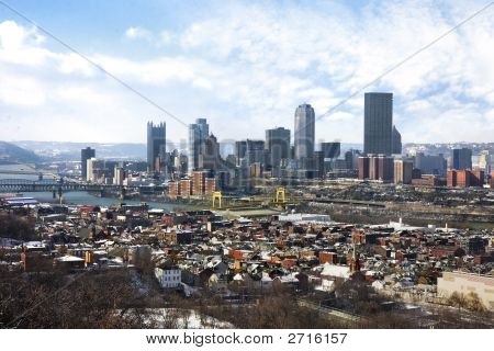 Pittsburgh city skyline og Monongahela