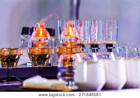 Showcase Syphon Coffee Maker By Syphonist.
