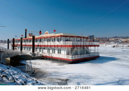 Showboat