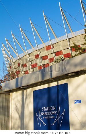 ポーランドのナショナル スタジアム ユーロ 2012 o 前に、の一年のワルシャワ - 11 月 28 日: 建設現場