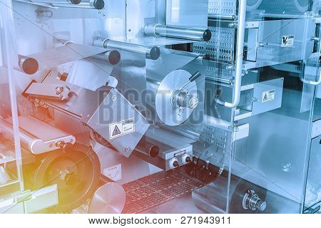 Photos Sterile Production Area With The Machine For The Producti