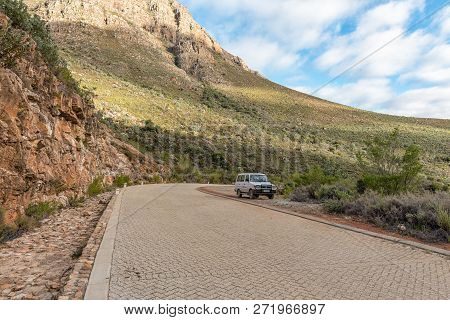 Cederberg, South Africa, August 23, 2018: A Paved Section Of The Uitkyk Pass Near Algeria In The Ced