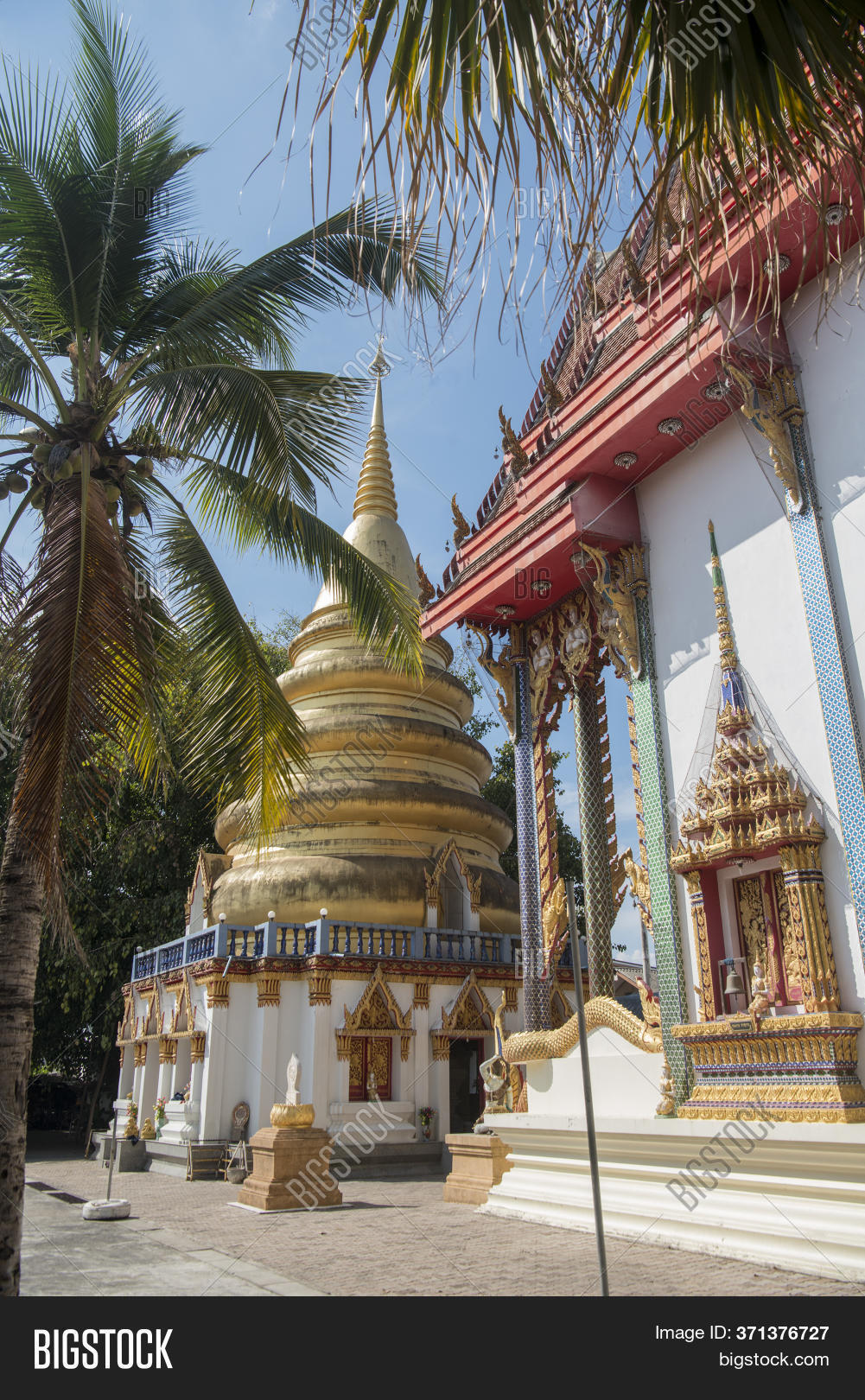 Thailand Mae Sot Wat Image & Photo (Free Trial) Bigstock