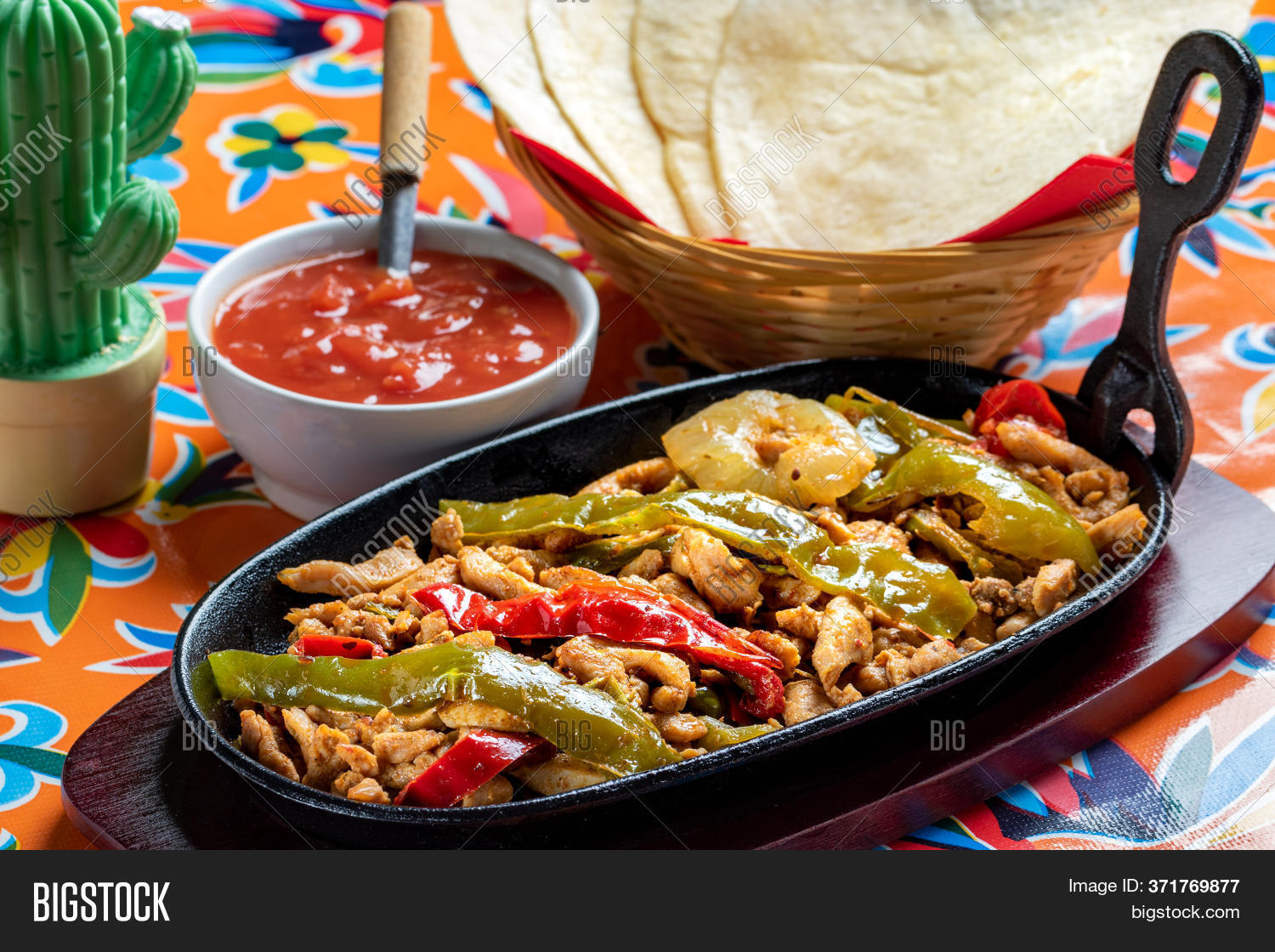Close Mexican Fajita Image & Photo (Free Trial) Bigstock
