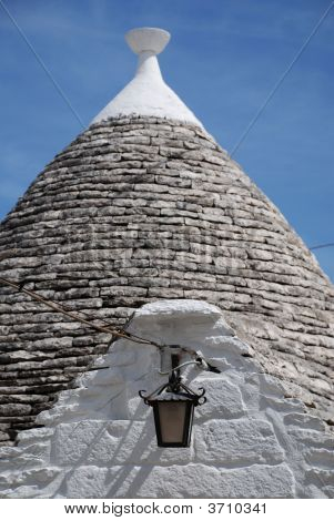 Trullo střecha se světlem
