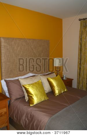 Ložnice podzim tón