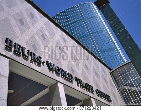 Rotterdam,holland-april 07,2018:entrance Of The World Trade Center Rotterdam, Beurs, Rotterdam