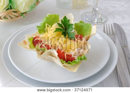 Basket, Stuffed With Chicken, Tomatoes And Cheese
