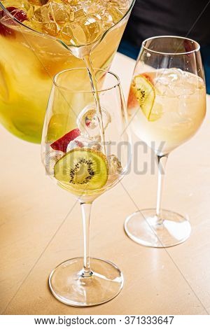 summr lemonade with kiwi fruits and strawberries