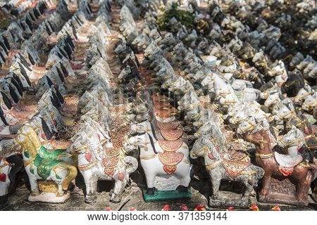 Thailand Tak Shrine Of King Taksin