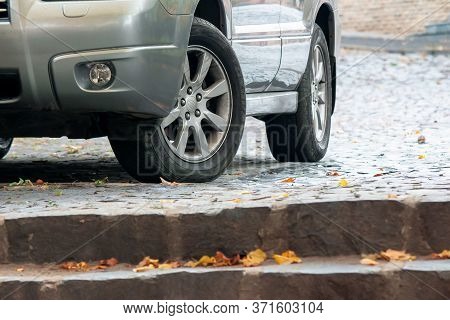 Uzhgorod, Ukraine - Oct 13, 2013: Silver Subaru Forester Suv On The Pavement. Autumn Weather With Ye