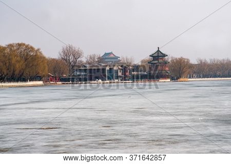 February 2020. Shichahai Is A Famous Scenic Area In The North-west Part Of Beijing, Which Includes T