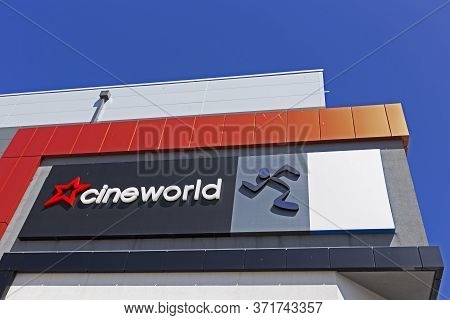 Weston-super-mare, Uk - July 11, 2019: The Cineworld Cinema At Dolphin Square