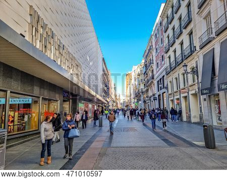 Madrid, Spain - 04 February, 2023: People Walking In The Calle De Preciados Street. The Public Stree