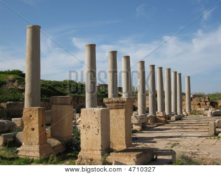 Columns2