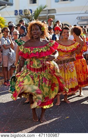 Saint-gilles Les Bains, La Réunion - June 25 2017: Group Of Creole Dancers (one Of Them Playing With