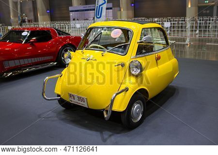Bangkok, Thailand - December 7, 2022: Vintage Car Bmw Isetta 300 Exhibit At Motor Expo 2022