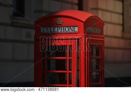 A Image Of Iconic London Red Phonebooth.